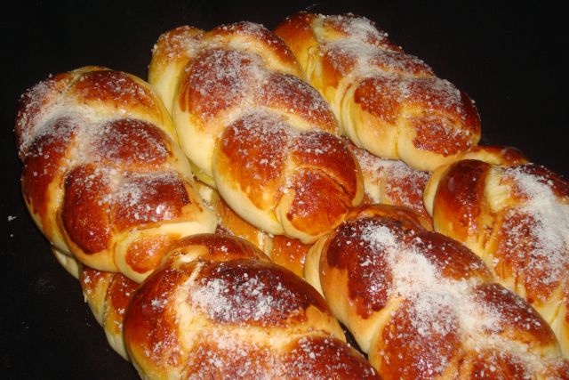 Rosca de Batata com Leite Condensado e Coco